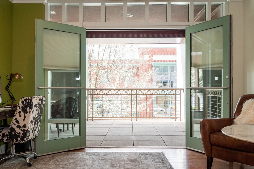 More Photos Of 262-268 Broadway, Saratoga Springs Office Residential For Sale