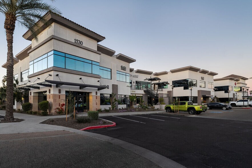 Primary Photo Of 1482 E Williams Field Rd, Gilbert Unknown For Lease