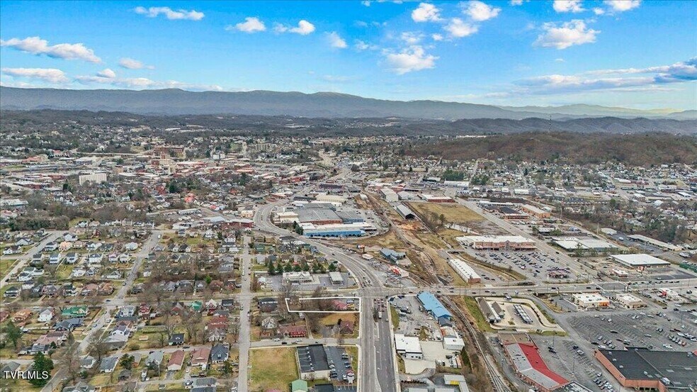 More Photos Of 601 Commonwealth Ave, Bristol General Retail For Sale