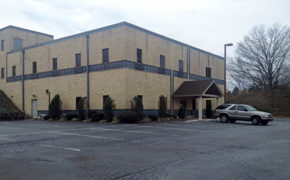 More Photos Of 1603 E High St, Pottstown Medical For Lease