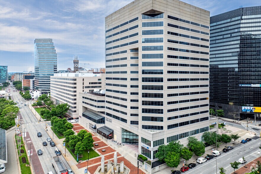 More Photos Of 100 S Charles St, Baltimore Office For Lease