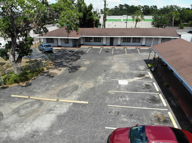 More Photos Of 1509 E Hillsborough Ave, Tampa Hotel For Sale