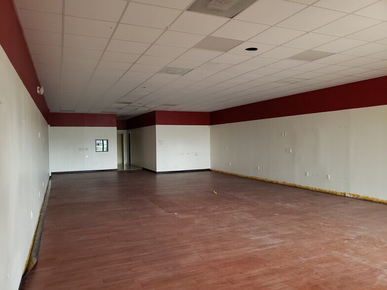 More Photos Of 2505-2533 W Trenton Rd, Edinburg Medical For Lease