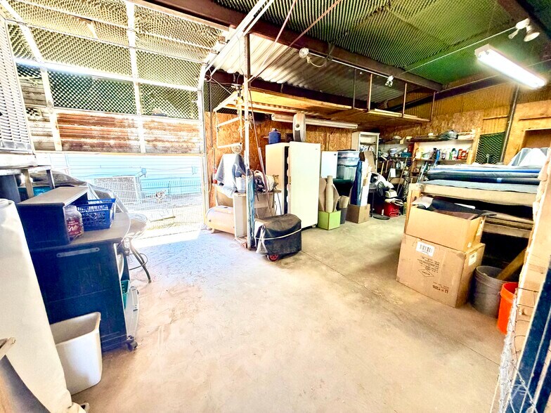 More Photos Of 15329 S Sunland Gin Rd, Arizona City Auto Repair For Sale