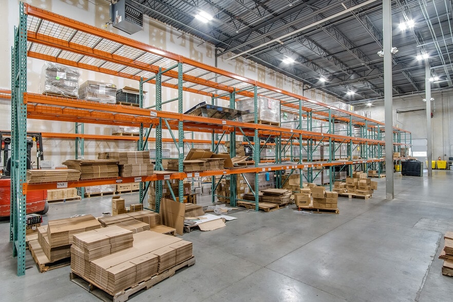 More Photos Of 1539 Tilco Dr, Frederick Light Distribution For Sale