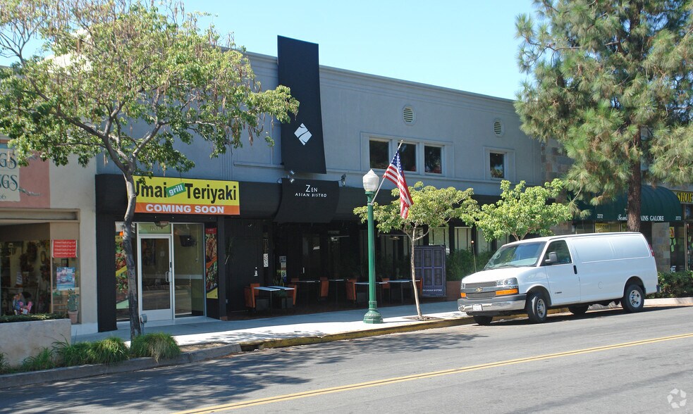 More Photos Of 2268-2270 Honolulu Ave, Montrose General Retail For Sale
