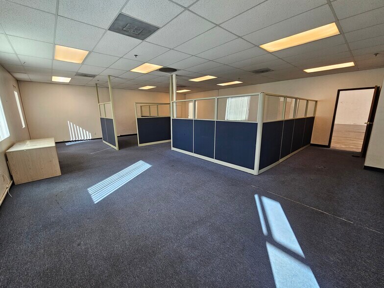More Photos Of 17019 Evergreen Pl, City of Industry Warehouse For Lease