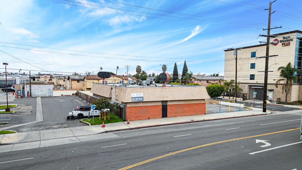 More Photos Of 14318 Western ave, Gardena General Retail For Lease