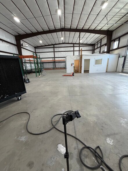 More Photos Of 1900 N 200 E, Spanish Fork Warehouse For Lease