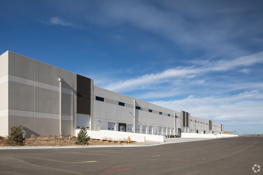 More Photos Of 7955 S Potomac St, Englewood Unknown For Lease