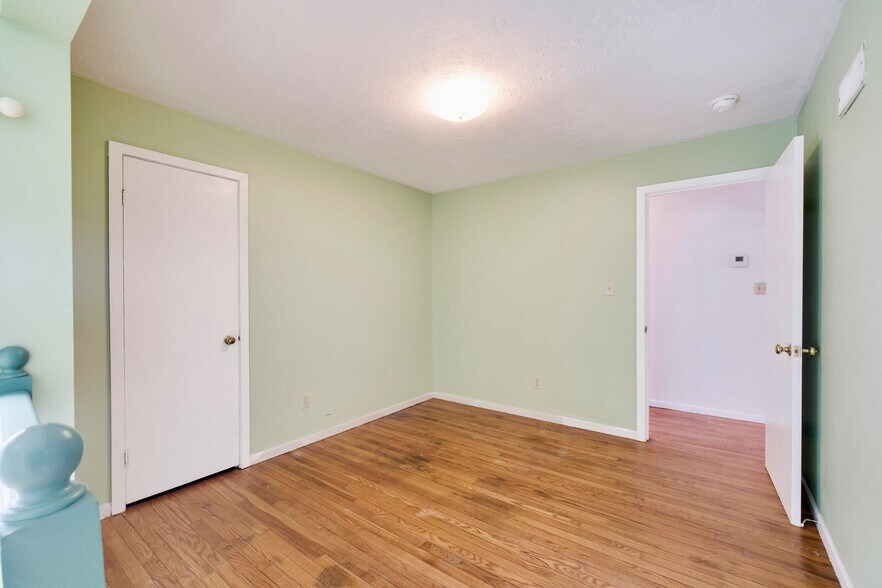 More Photos Of 4990 Main St, Onekama Freestanding For Sale