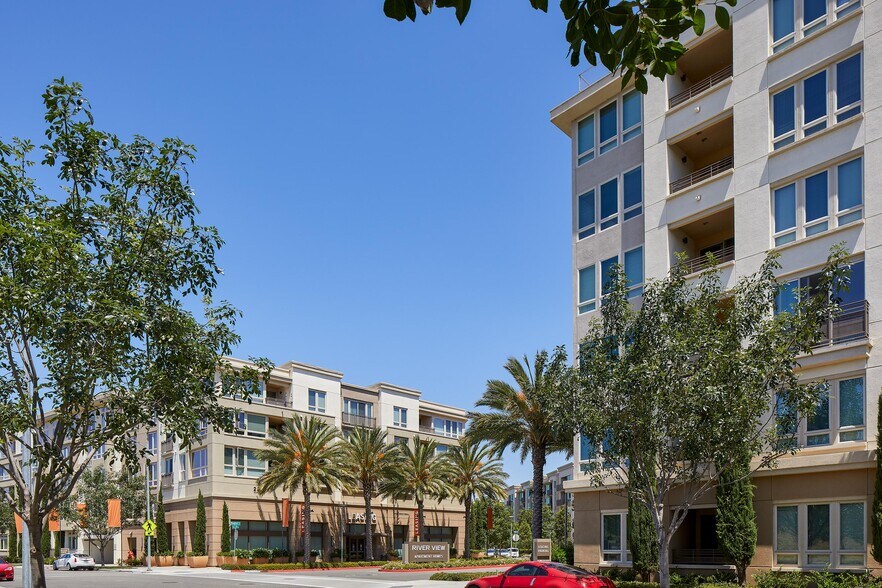 More Photos Of 250 Brandon St, San Jose Apartments For Lease