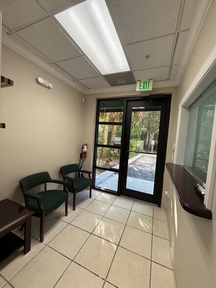 More Photos Of 3573 Plover Ave, Naples Manufacturing For Sale