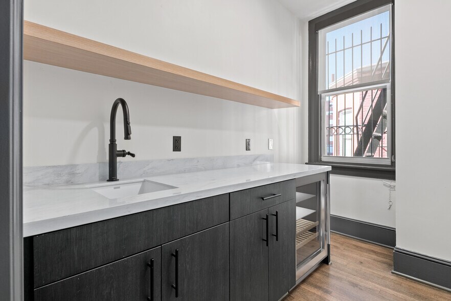 More Photos Of 1718-1720 N St NW, Washington Office For Lease