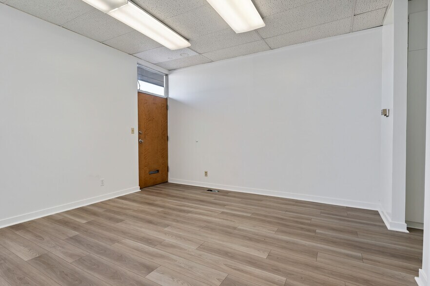 More Photos Of 2330 S Main St, Salt Lake City Office For Lease