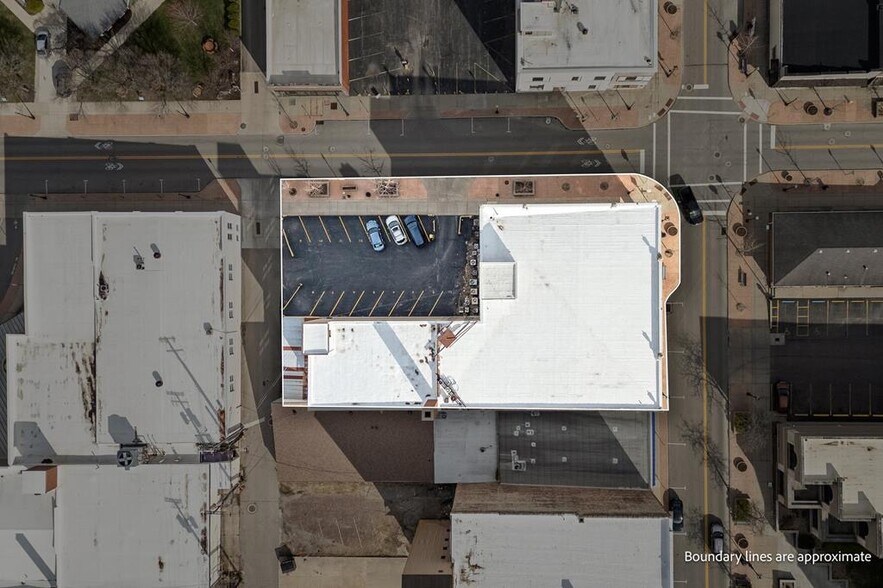 More Photos Of 24 W 3rd St, Mansfield Office For Sale