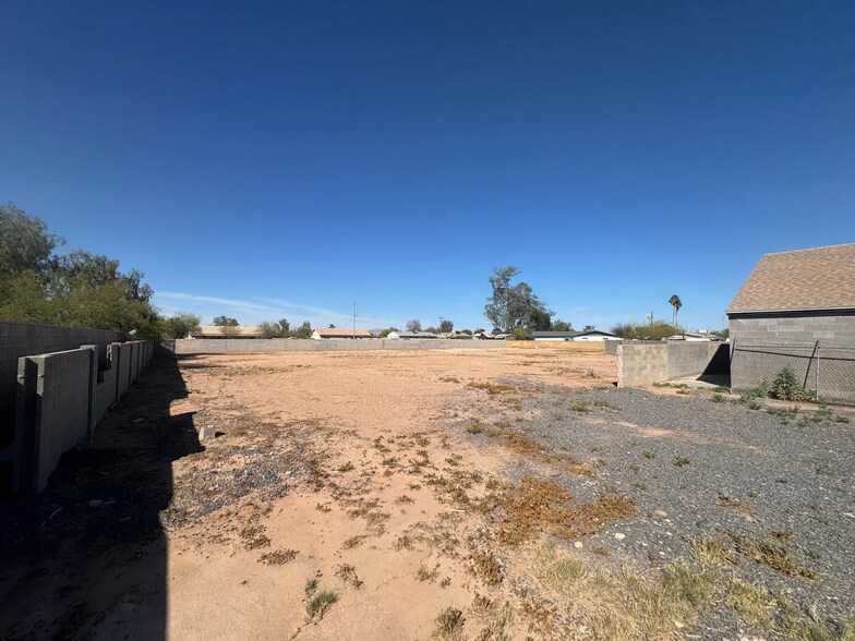 More Photos Of 112 E Cottonwood Ln, Casa Grande Service For Sale