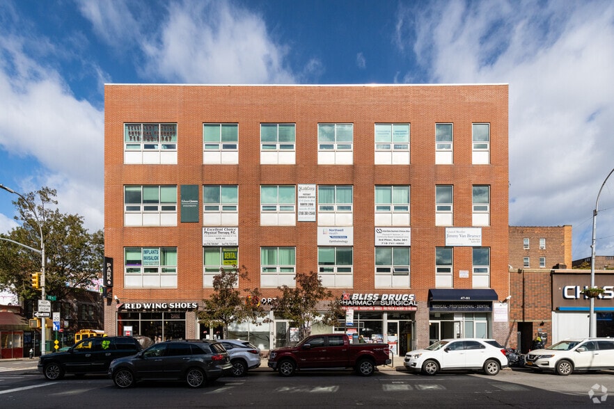 More Photos Of 47-01 Queens Blvd, Sunnyside Office For Lease