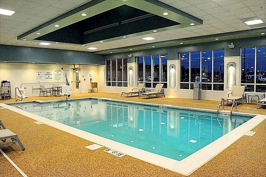 More Photos Of 45260 Abell House Ln, California Hotel For Sale