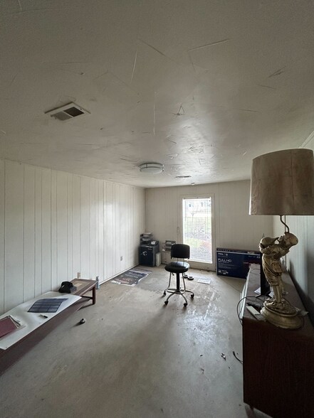 More Photos Of 3687 County 42-3 Rd, Kaiser Industrial For Lease