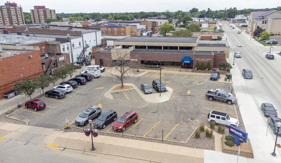 More Photos Of 301 N Main St, Austin Office For Sale