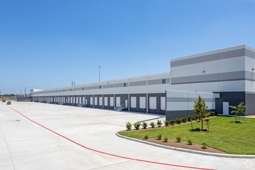 More Photos Of TX-99, Katy Unknown For Lease