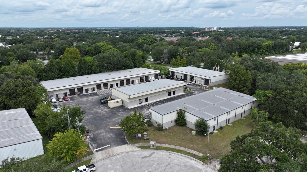 Primary Photo Of 1700-1708 Kelley Ave, Kissimmee Warehouse For Lease