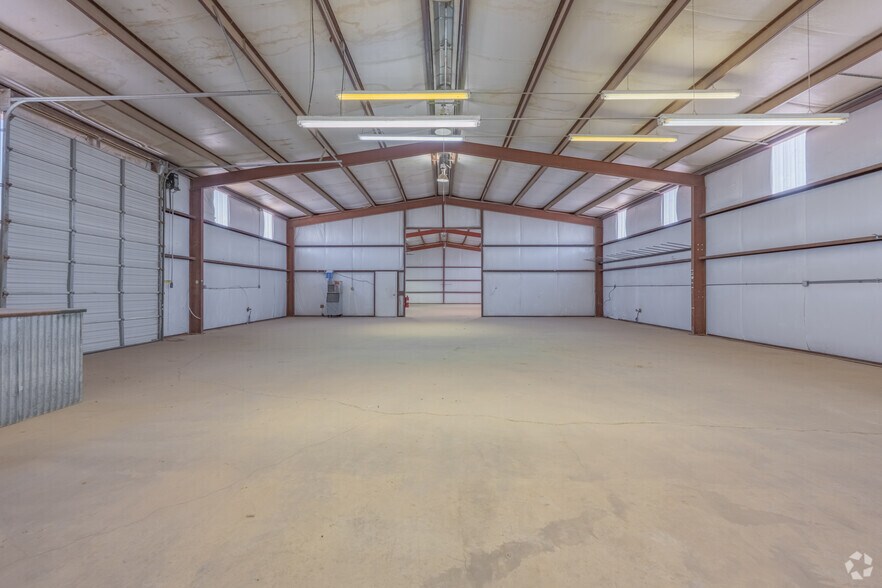 More Photos Of 3401 E State Highway 158, Midland Warehouse For Lease