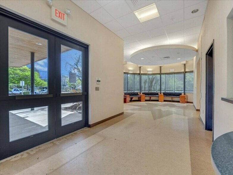 More Photos Of 1225 N Mound St, Nacogdoches Skilled Nursing Facility For Lease