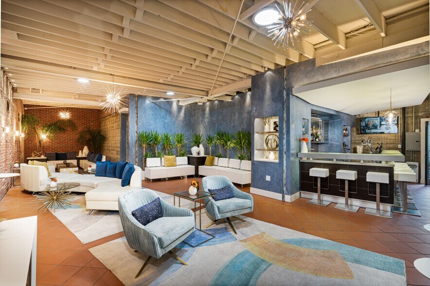 More Photos Of 3933 30th St, San Diego Storefront For Sale