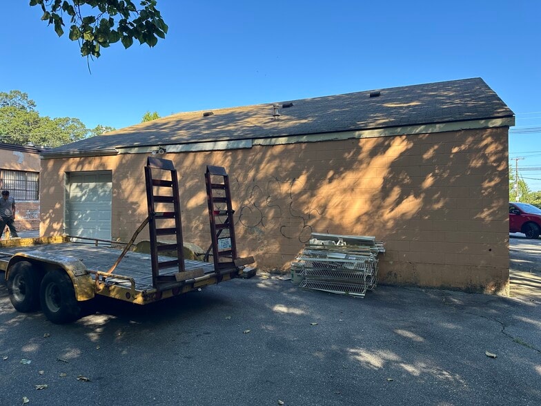 More Photos Of , Warwick General Retail For Sale