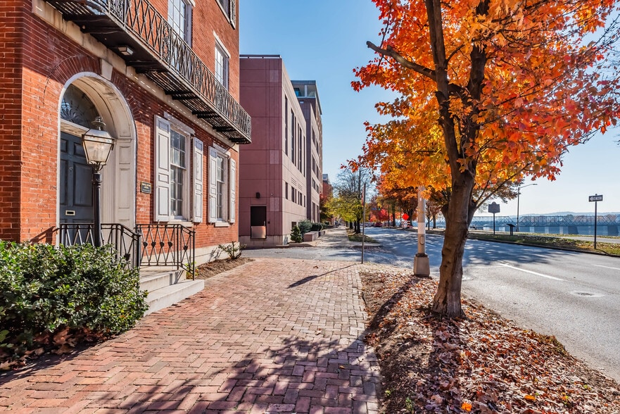 More Photos Of 315 N Front St, Harrisburg Apartments For Sale