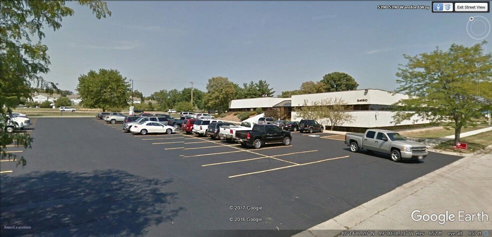 More Photos Of 5450 Wansford Way, Rockford Office For Lease