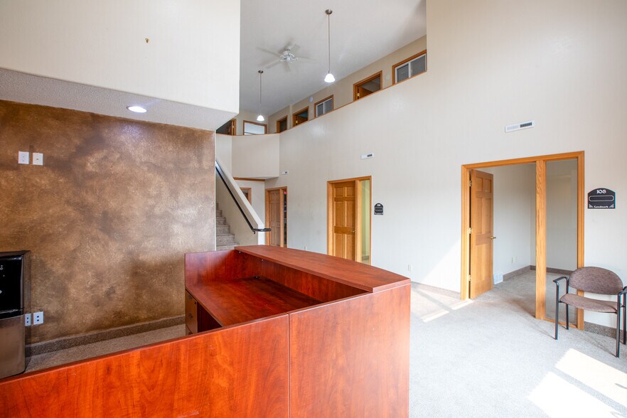 More Photos Of 1411 W Dakota Pkwy, Williston Office For Lease