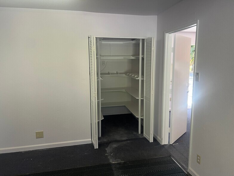 More Photos Of 114 Olinda Dr, Brea Medical For Sale