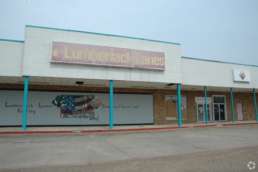 More Photos Of 501 S Main St, Springhill Unknown For Lease