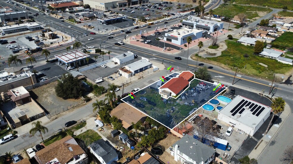 More Photos Of 16899 Lakeshore Dr, Lake Elsinore Contractor Storage Yard For Lease
