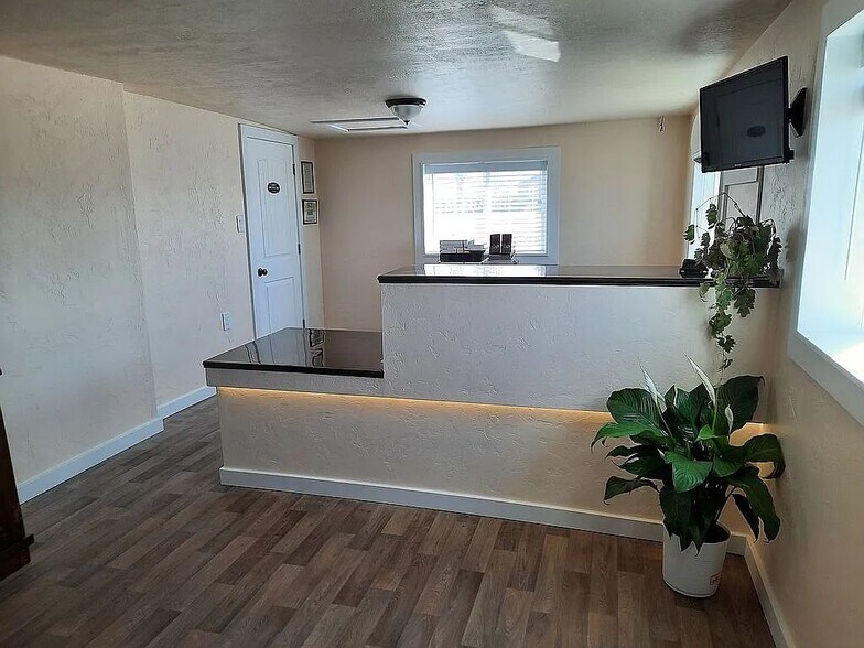 More Photos Of 1206 W Main St, Marsing Trailer Camper Park For Sale