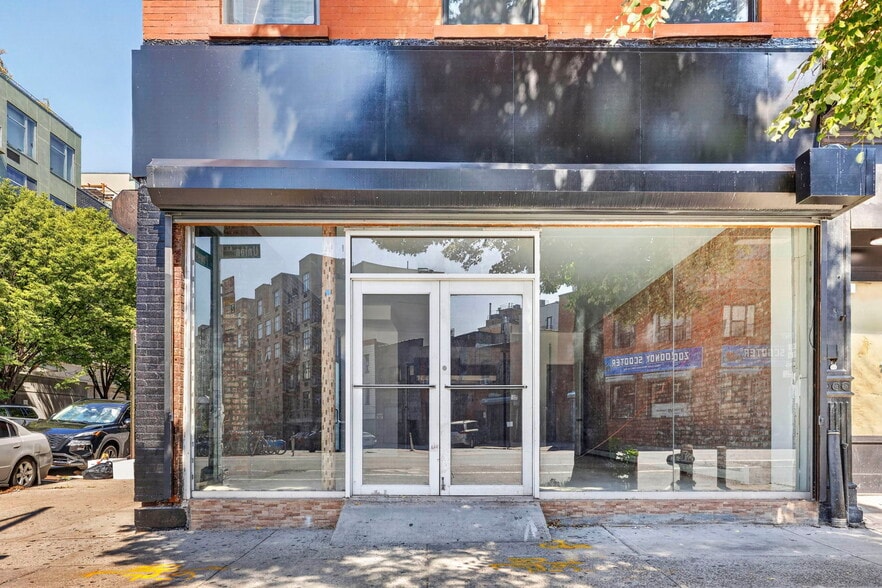 More Photos Of 376 Union Ave, Brooklyn Apartments For Lease