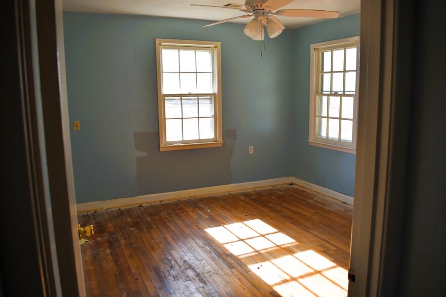 More Photos Of 7050 Mobile Hwy, Montgomery Industrial For Sale