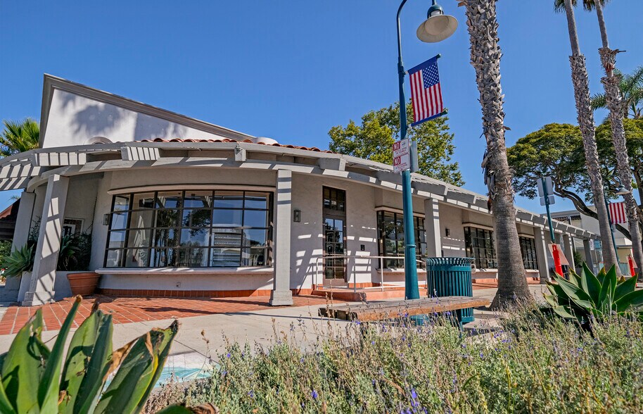 More Photos Of 801 Linden Ave, Carpinteria General Retail For Sale