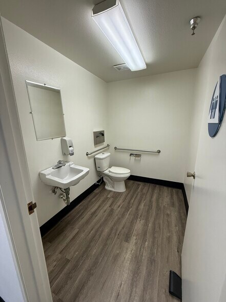 More Photos Of 25809 Business Center Dr, Redlands Industrial For Sale