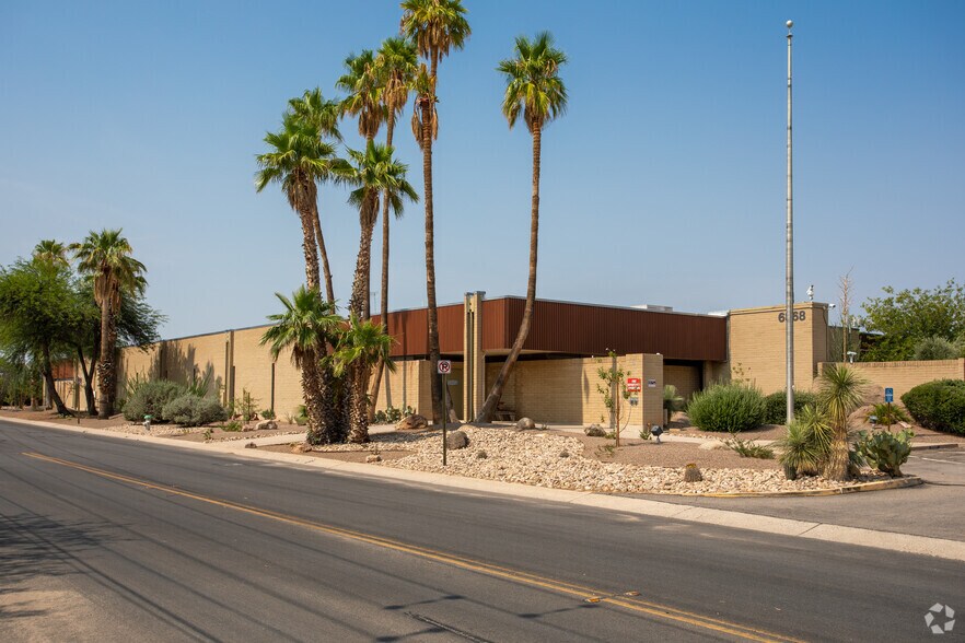 Primary Photo Of 6868 S Plumer Ave, Tucson Flex For Lease