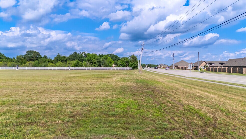 More Photos Of TBD Traders Rd, Greenville Land For Sale