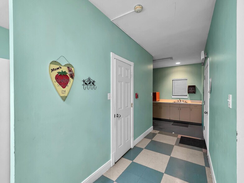 More Photos Of 4073 FM 3318 Rd, Brookshire Land For Sale