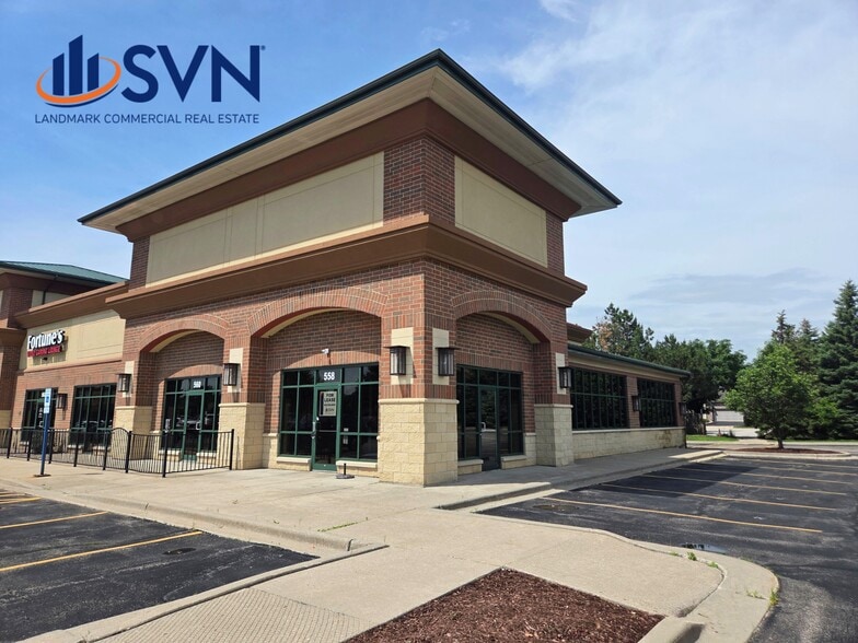 More Photos Of 558-586 S Randall Rd, South Elgin Unknown For Lease