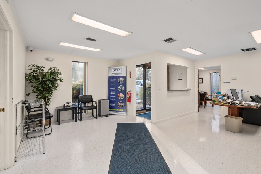 More Photos Of 445 Newburyport Tpke, Rowley Manufacturing For Sale