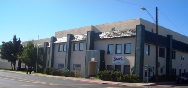 More Photos Of 55 S Sacramento St, Susanville Flex For Sale