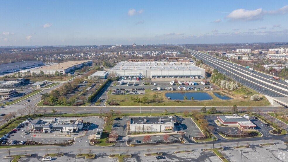 More Photos Of 10000 Franklin Square Dr, Nottingham Warehouse For Lease