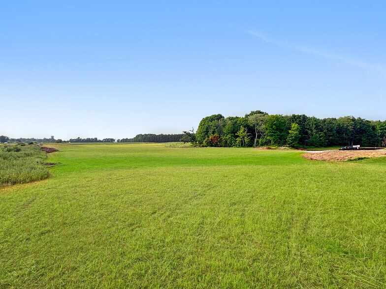 More Photos Of 4021 Woodland Rd, Green Bay Land For Sale